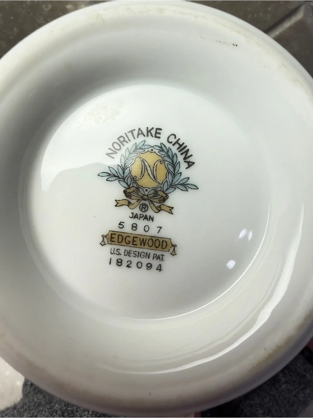 Noritake Edgewood 5807 Sugar Bowl